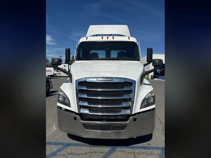 2020 FREIGHTLINER/MERCEDES NEW CASCADIA 116