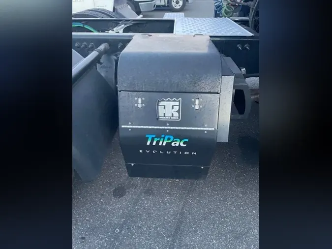 2020 FREIGHTLINER/MERCEDES NEW CASCADIA PX12664