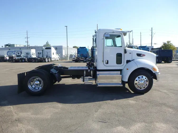 2012 Peterbilt 337