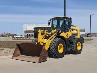 2020 Komatsu WA200-8
