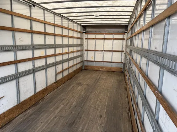 2020 Freightliner Business Class M2 106