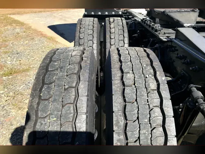 2020 INT LT625 6x41dcad08af5cb7cdc5b2ccf4f90024850