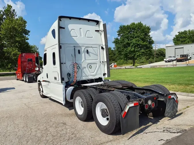 2019 FREIGHTLINER NEW CASCADIA PX12664