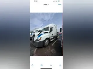 2021 Freightliner Cascadia
