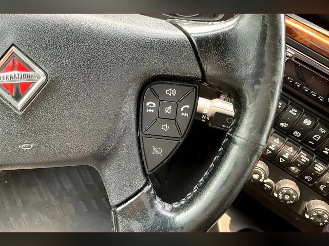 2021 INT LT625 6x4