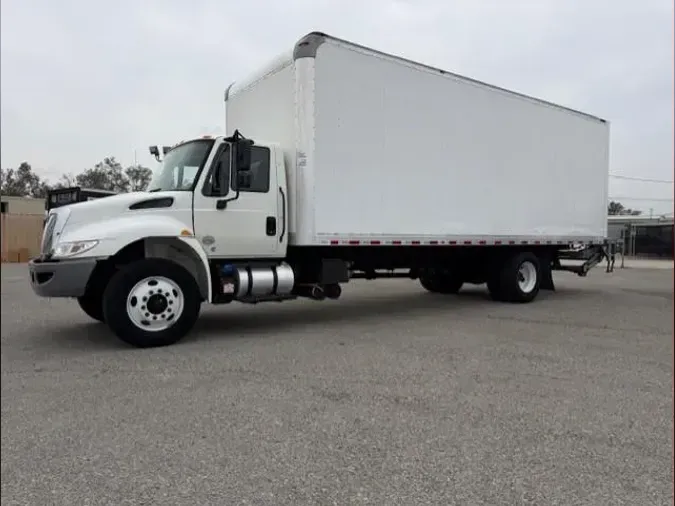 2019 International 4300