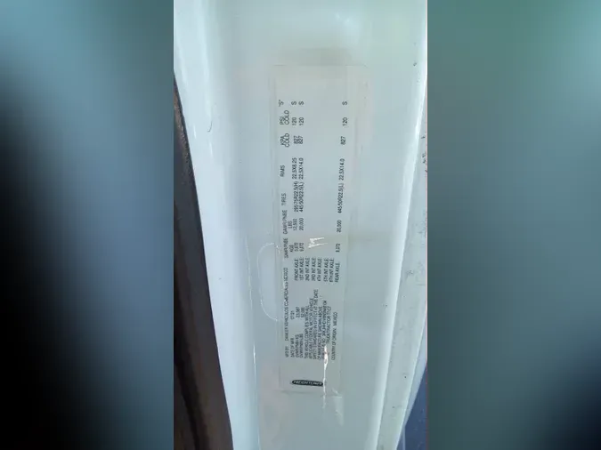 2022 Freightliner Cascadia 126