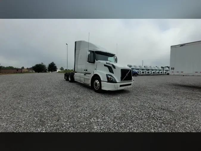 2018 Volvo VNL 7401ddc90a72d34517ab13c4e7dbc81c065