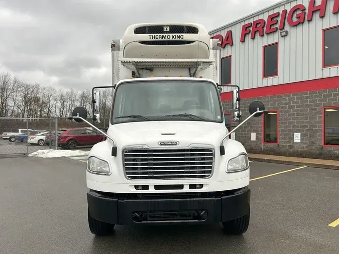 2018 Freightliner BUSINESS CLASS M2 106