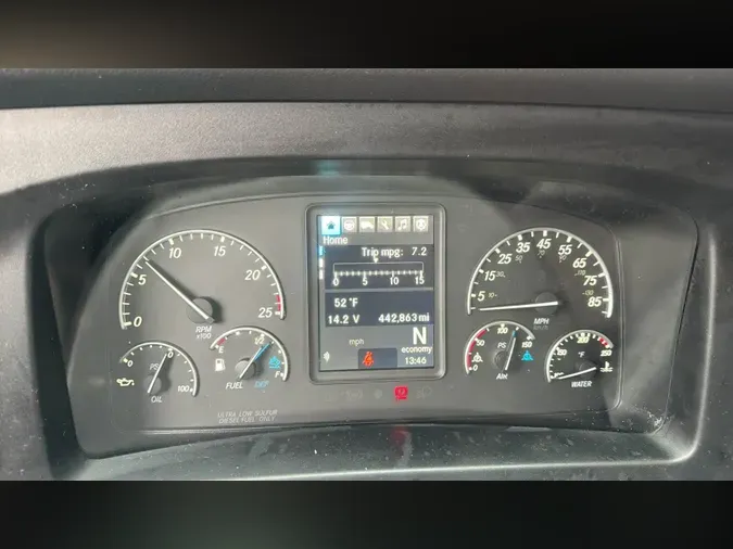 2022 Freightliner Cascadia 126