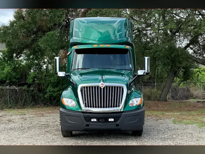 2021 INT LT625 6x4