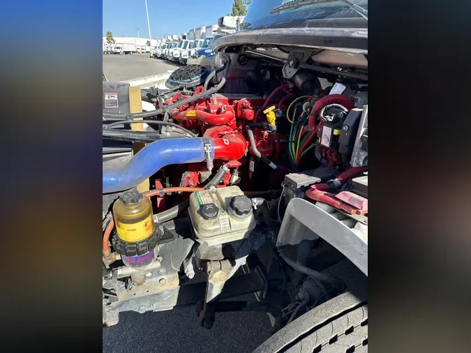 2019 FREIGHTLINER/MERCEDES M2 106