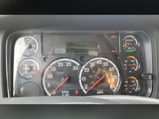 2020 FREIGHTLINER/MERCEDES M2 106