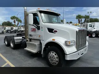 2022 Peterbilt 567