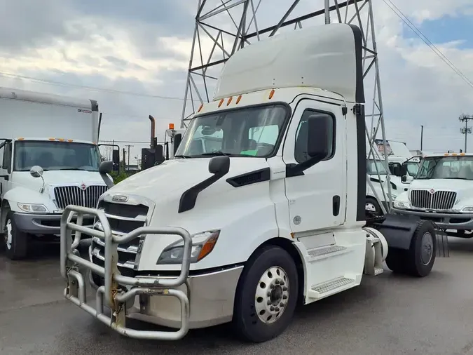 2020 FREIGHTLINER NEW CASCADIA 1161df54edd11434ec02c26c70d2f41d53f