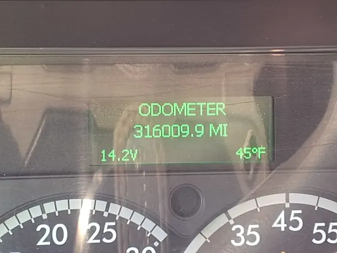 2020 FREIGHTLINER/MERCEDES CASCADIA 1251df6aa3d2214a8ee8941ec946e08810b