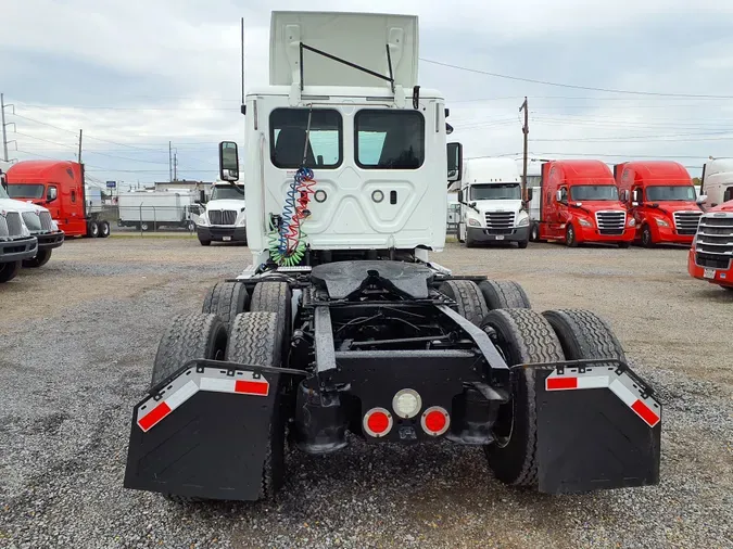 2018 FREIGHTLINER/MERCEDES CASCADIA