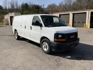 2017 GMC G23705