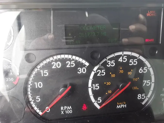 2020 FREIGHTLINER/MERCEDES M2 1061dfb36e248dd4c55bd1948cdb6c11608