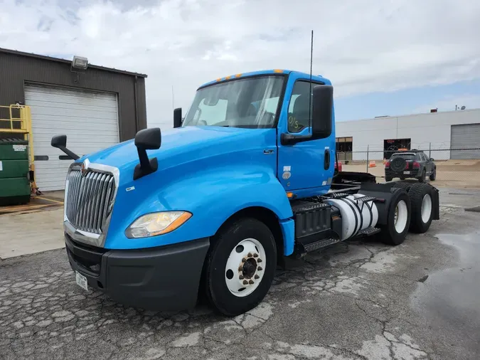 2019 NAVISTAR INTERNATIONAL LT625 DAYCAB T/A1dfb8e8daf26a0034dea33b6d488a6a0