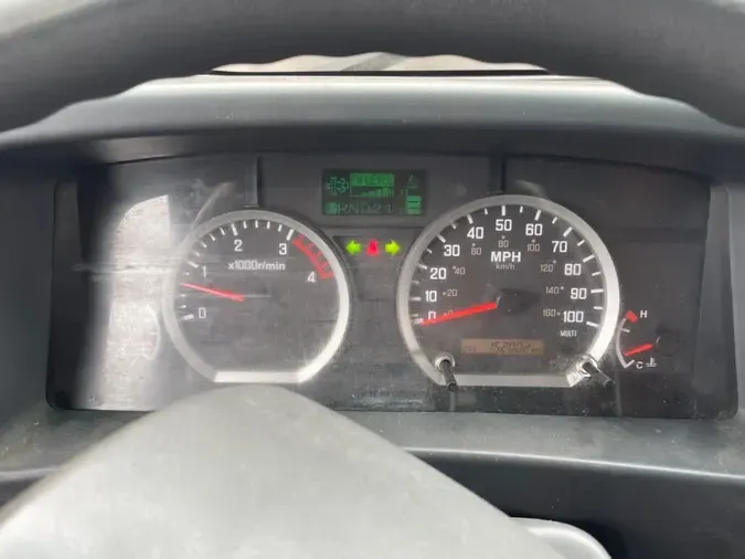 2019 ISUZU NQR