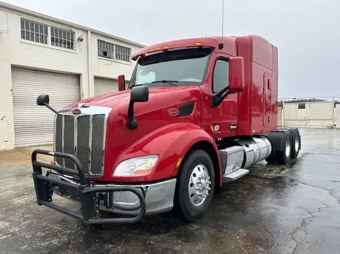 2022 Peterbilt 579