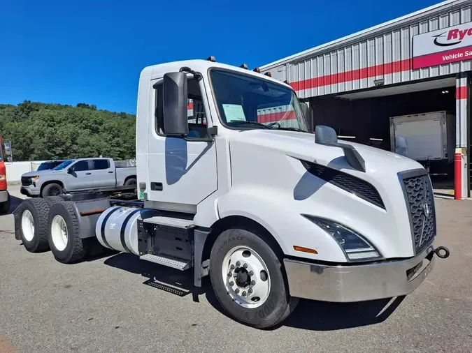 2019 VOLVO VNL64T-3001dff66493d0838dbd8e9f1ec3b2c4afd