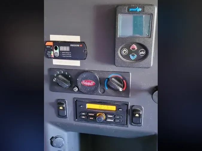 2022 Peterbilt 579