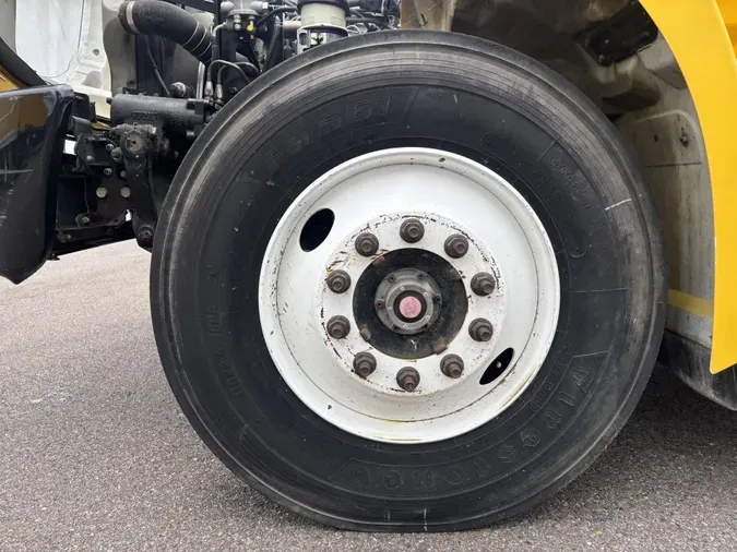 2019 Hino 268
