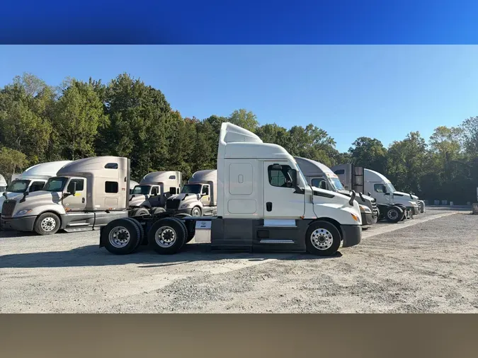 2022 Freightliner Cascadia 1261e103e0ab4884169945d424a473c119a