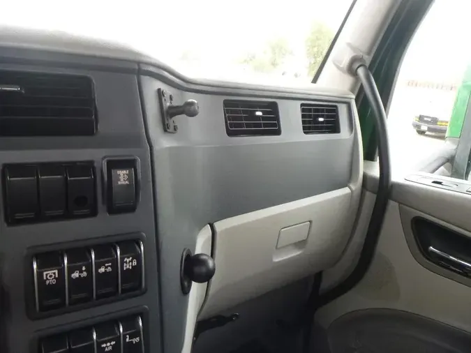2021 Peterbilt 579