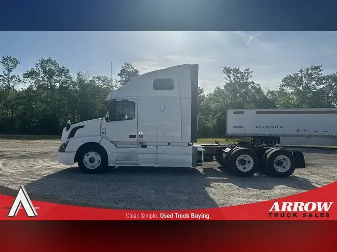 2018 VOLVO VNL670