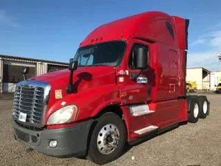 2017 FREIGHTLINER X12564ST