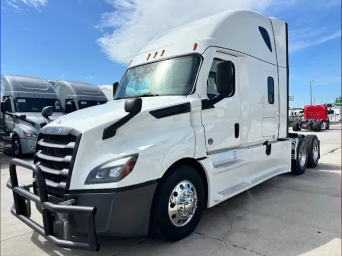 2022 Freightliner PT126SLP