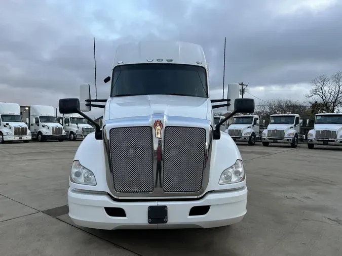 2020 Kenworth T680