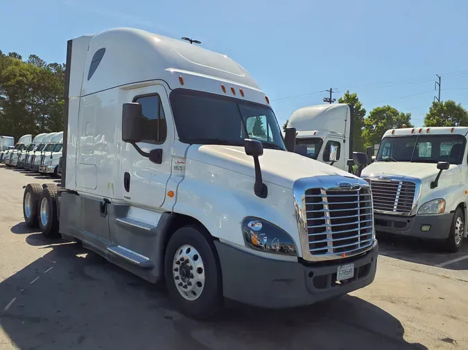 2019 FREIGHTLINER/MERCEDES CASCADIA 1251e1f4c675d48e2567c92da59038e1eac