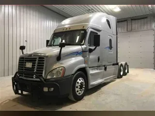 2018 Freightliner CASCADIA 125
