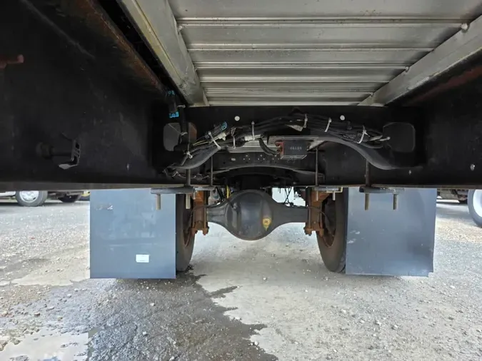 2018 FREIGHTLINER M2 106