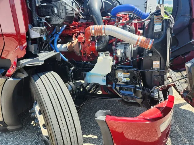 2023 PETERBILT 579