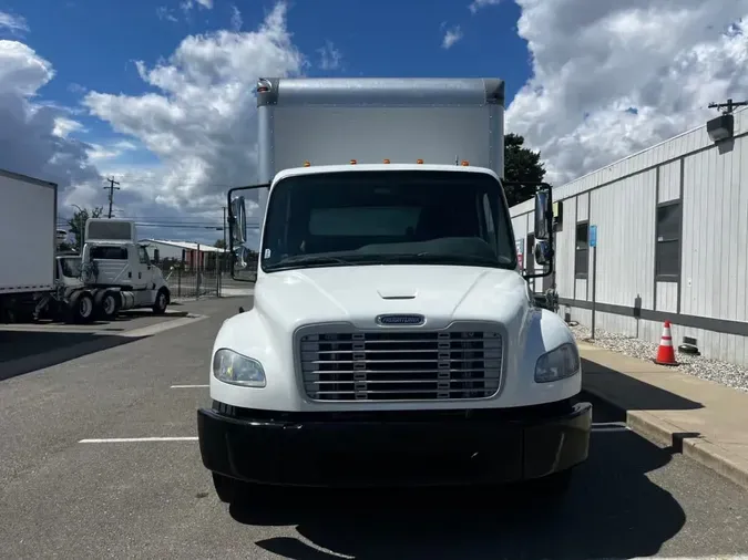 2018 FREIGHTLINER/MERCEDES M2 106