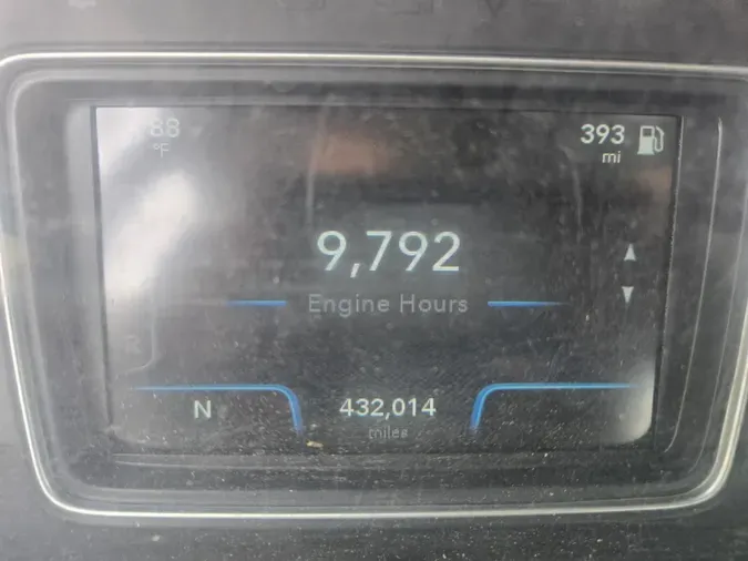 2023 International LT625