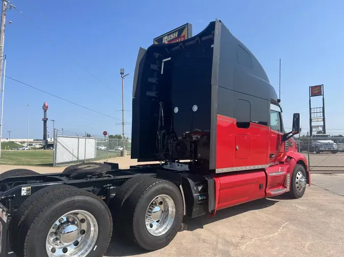 2020 Peterbilt 579