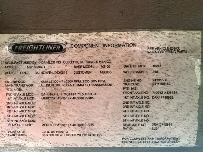 2018 Freightliner Business Class M2 106