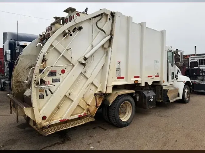 2014 KENWORTH T270