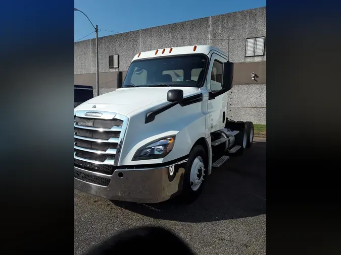 2019 FREIGHTLINER NEW CASCADIA PX126641e2e3263ec9f8f7168910bb40b3e8a69
