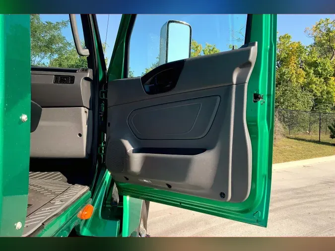 2020 INT LT625 6x4