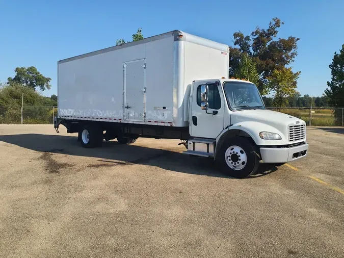 2019 FREIGHTLINER M2 106
