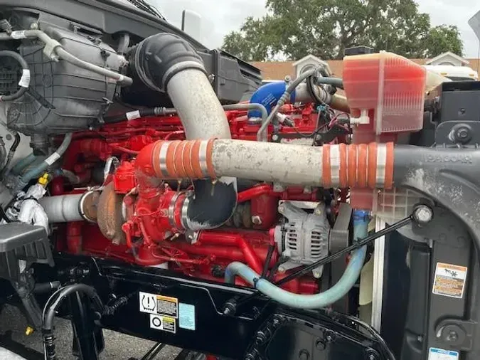 2022 Peterbilt 579