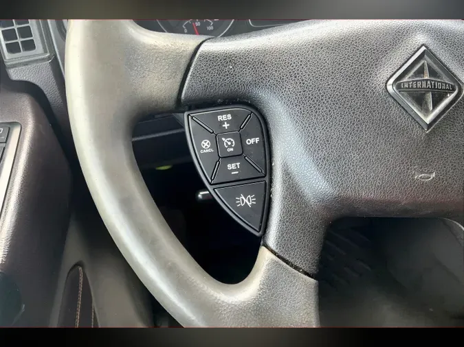 2022 INT LT625 6x4