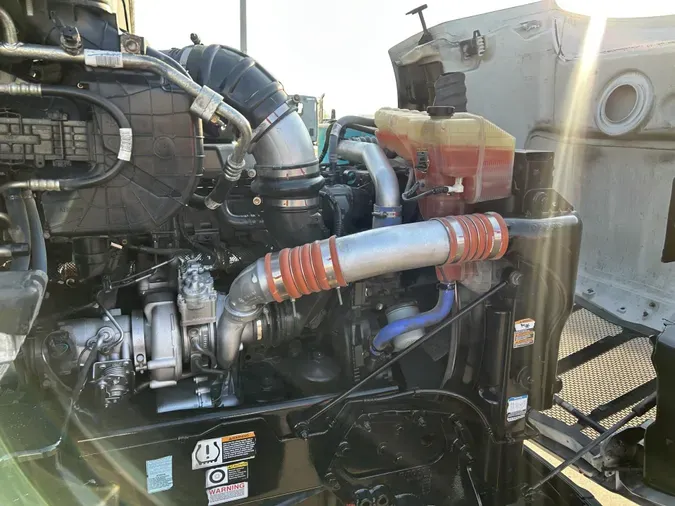 2021 Peterbilt 579